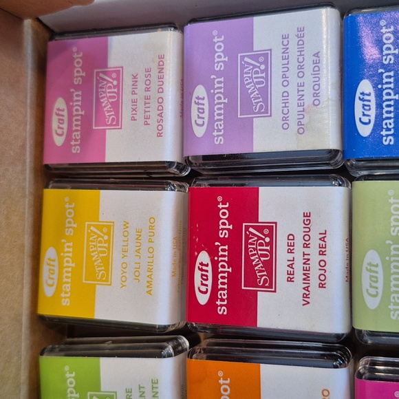 STAMPIN' UP! Bold Brights Stampin' Spots Ink Pads, Boxed Set Of 12 - Picture 6 of 11